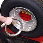 Heavy-duty tyre changers optional accessories