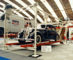 4 - S&auml;ulenhebeb&uuml;hne f&uuml;r Oldtimer